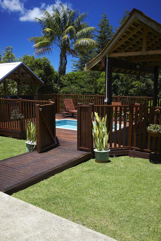 Hideaway Retreat Ξενοδοχείο Burnt Pine Εξωτερικό φωτογραφία